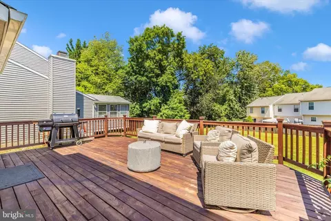 Exterior - 6600 Gooseander Ct, Frederick, MD 21703 photo 6 of 11