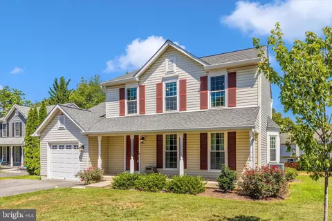 Exterior - 6600 Gooseander Ct, Frederick, MD 21703 photo 2 of 11