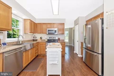 Kitchen - 6600 Gooseander Ct, Frederick, MD 21703 photo 3 of 5