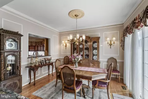 Dining - 1015 Eastbourne Ct, Frederick, MD 21702 photo 2 of 3