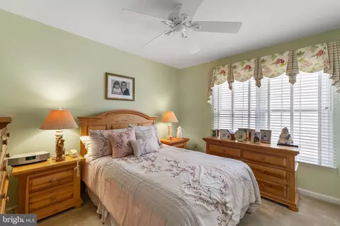 Bedroom - 1015 Eastbourne Ct, Frederick, MD 21702 photo 7 of 7