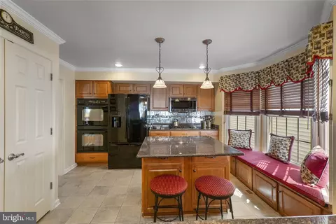 Kitchen - 1015 Eastbourne Ct, Frederick, MD 21702 photo 1 of 6