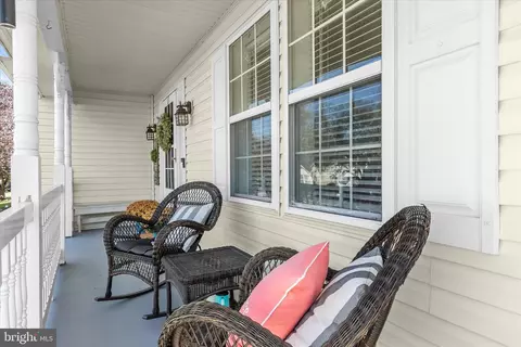 Exterior - 239 Bishops Glen Dr, Frederick, MD 21702 photo 4 of 17