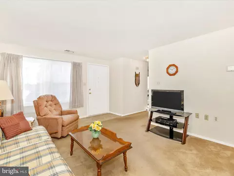 1250 D Danielle Dr #1250D, Frederick, MD 21703 photo 8