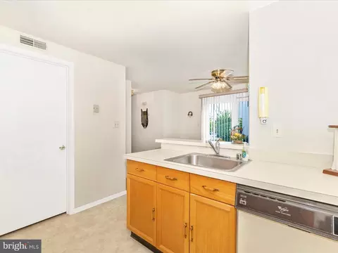 1250 D Danielle Dr #1250D, Frederick, MD 21703 photo 21