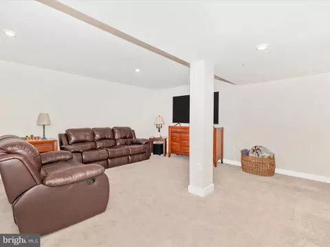 5257 American Beech St, Frederick, MD 21703 photo 32