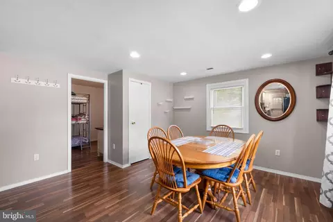 Dining - 9301 Granite Cir, Frederick, MD 21702 photo 1 of 2