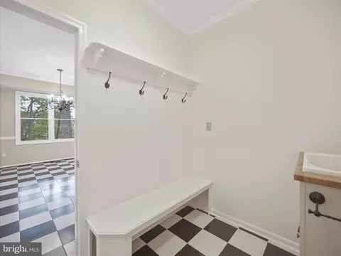 Entry Way - 7301 Abbington Ct, Frederick, MD 21702 photo 1 of 2