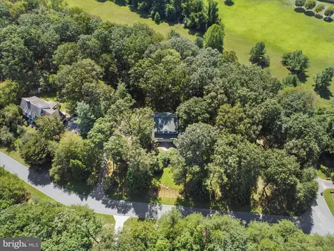 View/Area - 7301 Abbington Ct, Frederick, MD 21702 photo 3 of 9