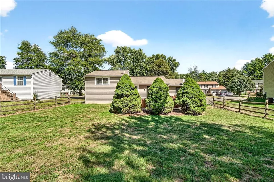 Exterior - 109 Glade Blvd, Walkersville, MD 21793 photo 7 of 11