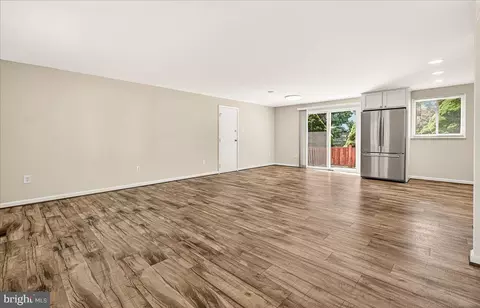 Living - 109 Glade Blvd, Walkersville, MD 21793 photo 1 of 8