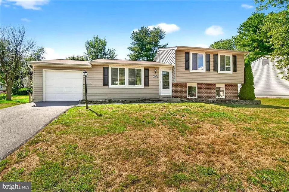 Exterior - 109 Glade Blvd, Walkersville, MD 21793 photo 2 of 11