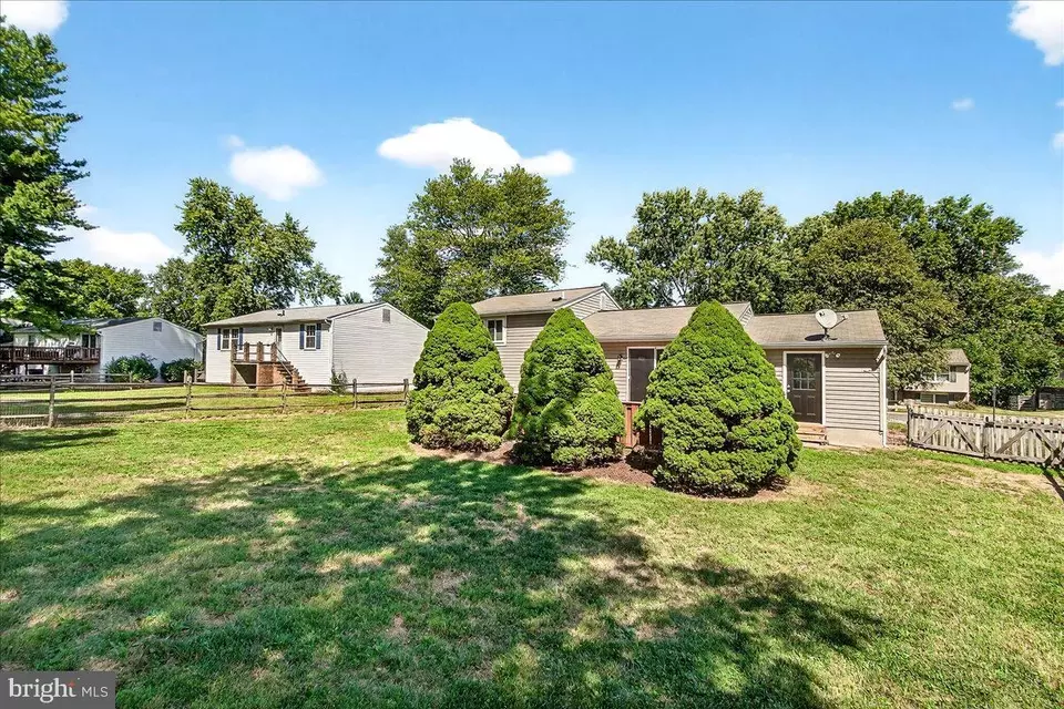 Exterior - 109 Glade Blvd, Walkersville, MD 21793 photo 8 of 11