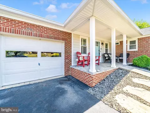 Exterior - 903 Mercer Pl, Frederick, MD 21701 photo 15 of 15