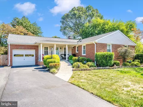 Exterior - 903 Mercer Pl, Frederick, MD 21701 photo 14 of 15