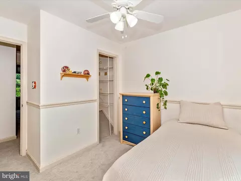 Bedroom - 6739 Killdeer Ct, Frederick, MD 21703 photo 4 of 6