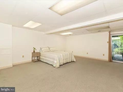 Bedroom - 6739 Killdeer Ct, Frederick, MD 21703 photo 5 of 6