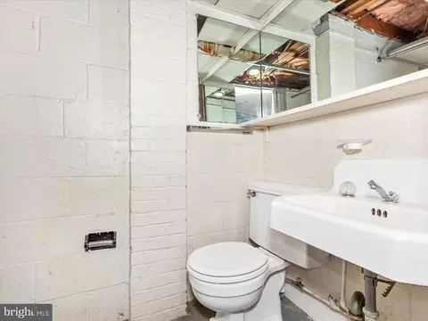 Bath - 6822 Potomac Ave, Braddock Heights, MD 21714 photo 5 of 5