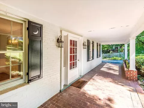 Exterior - 6822 Potomac Ave, Braddock Heights, MD 21714 photo 3 of 9