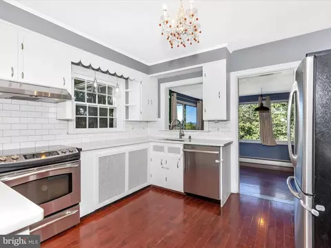 Kitchen - 6822 Potomac Ave, Braddock Heights, MD 21714 photo 2 of 5