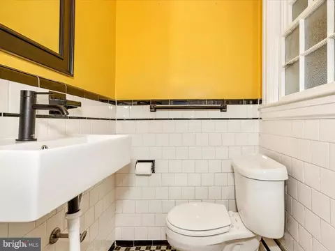 Bath - 6822 Potomac Ave, Braddock Heights, MD 21714 photo 1 of 5