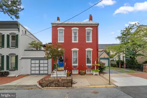 Exterior - 15 E 4th St, Frederick, MD 21701 photo 7 of 7