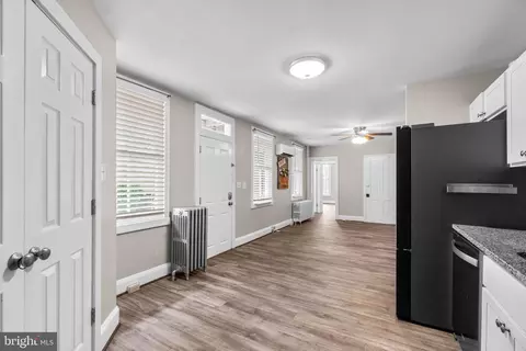 Entry Way - 15 E 4th St, Frederick, MD 21701 photo 4 of 7