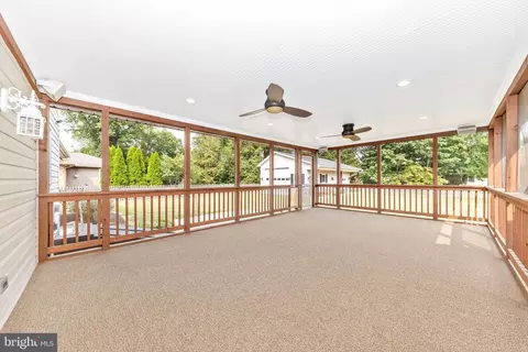 Exterior - 8115 Claiborne Dr, Frederick, MD 21702 photo 7 of 7