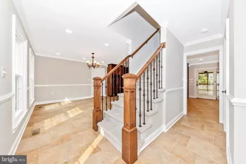 Entry Way - 8115 Claiborne Dr, Frederick, MD 21702 photo 2 of 3