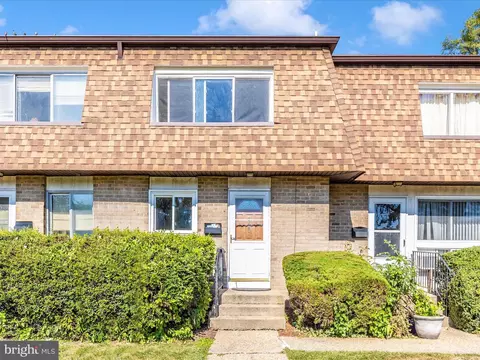 527 Carrollton #28, Frederick, MD 21701