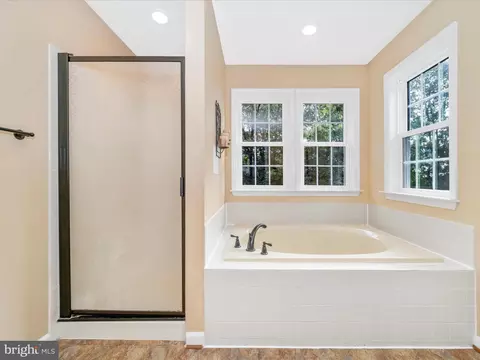 7813 Oak Leaf Ct, Frederick, MD 21701 photo 17