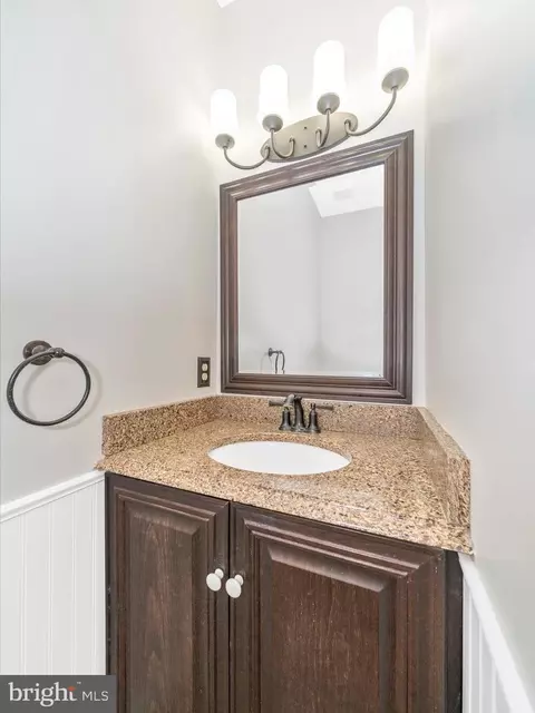 7813 Oak Leaf Ct, Frederick, MD 21701 photo 12