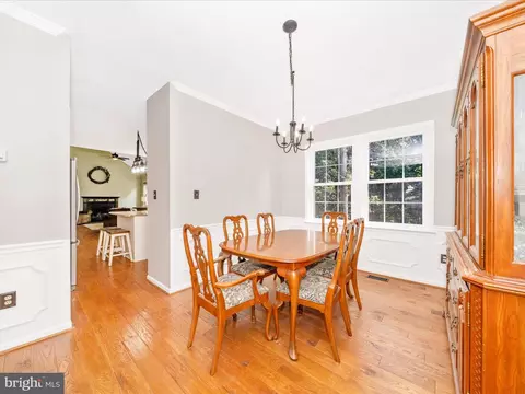 7813 Oak Leaf Ct, Frederick, MD 21701 photo 5