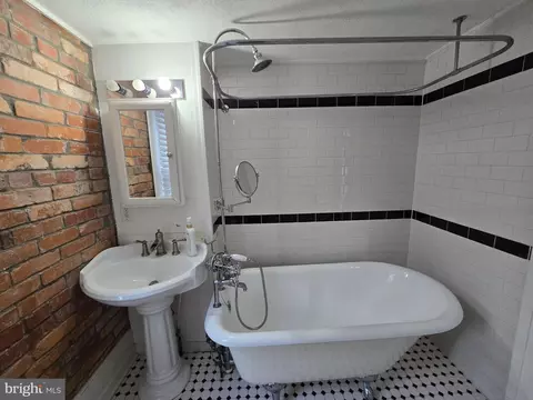 126 E 7th St E, Frederick, MD 21701 photo 7