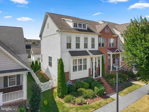 1210 Lander Creek Dr, Brunswick, MD 21716