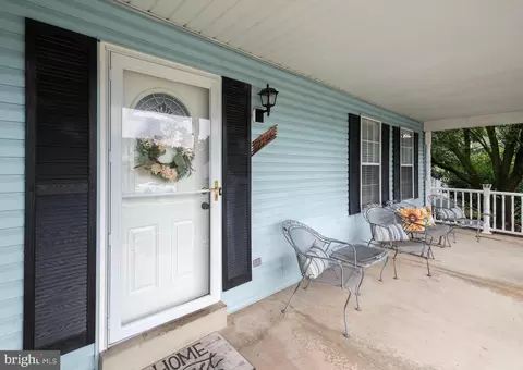 Exterior - 2174 Ambleside Ct, Frederick, MD 21702 photo 2 of 4
