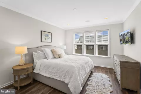 Bedroom - 905 Holden Rd, Frederick, MD 21701 photo 1 of 5