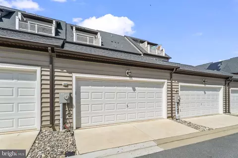 Exterior - 905 Holden Rd, Frederick, MD 21701 photo 5 of 6