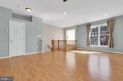 172 Harpers Way, Frederick, MD 21702 photo 4