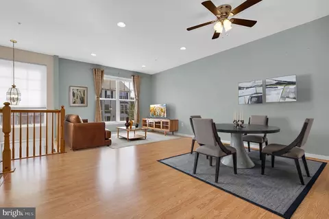 172 Harpers Way, Frederick, MD 21702 photo 2