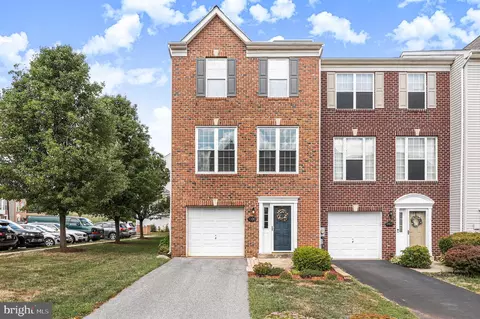 2100 Paxton Ter, Frederick, MD 21702