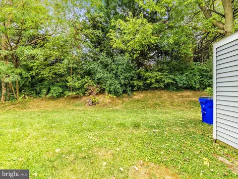 Exterior - 6727 Kernel Ct, Frederick, MD 21703 photo 10 of 10