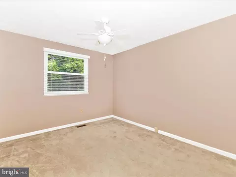 Bedroom - 6727 Kernel Ct, Frederick, MD 21703 photo 6 of 11