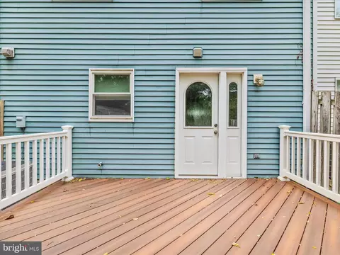 Exterior - 6727 Kernel Ct, Frederick, MD 21703 photo 8 of 10