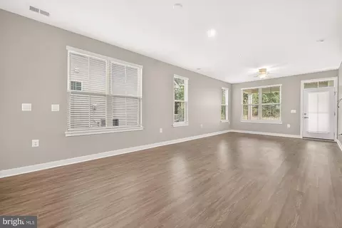 Living - 3207 Thornapple Dr, Frederick, MD 21704 photo 2 of 4