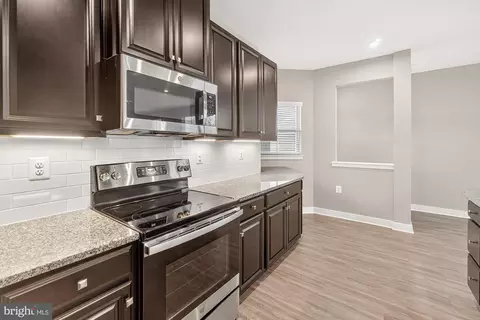 Kitchen - 3207 Thornapple Dr, Frederick, MD 21704 photo 2 of 3