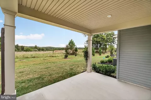 Exterior - 3207 Thornapple Dr, Frederick, MD 21704 photo 7 of 8