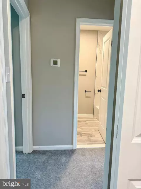 Entry Way - 5 E Orndorff Dr, Brunswick, MD 21716 photo 6 of 7