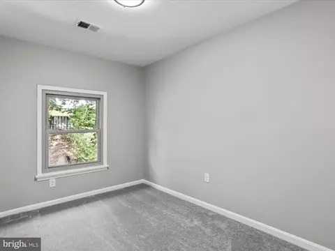 Bedroom - 5 E Orndorff Dr, Brunswick, MD 21716 photo 6 of 6