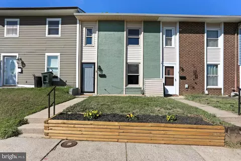 Exterior - 5 E Orndorff Dr, Brunswick, MD 21716 photo 2 of 14